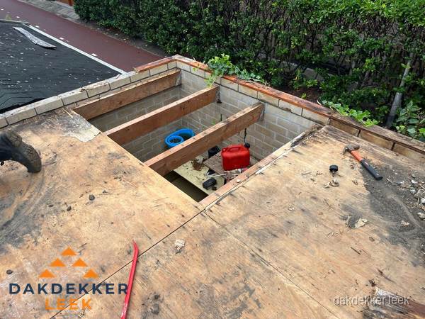 Plat dak vervangen met open constructie in Leek Plat dak vervangen met open constructie in Leek